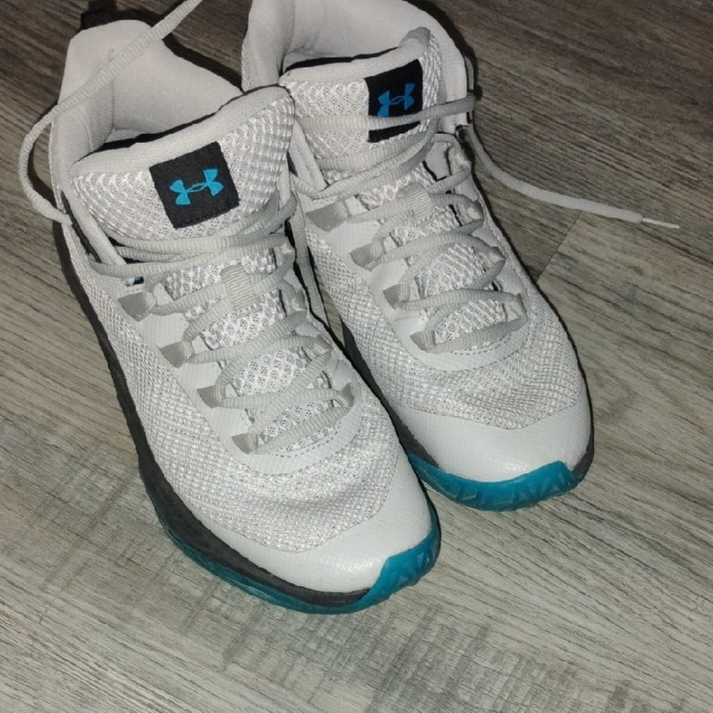 Under Armour Men's White and Teal Sneakers